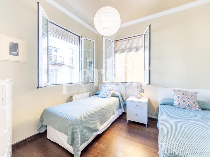 Foto 8126eeff-f98f-4f93-9ffe-36fed4ad54bf. Location attique dans La Seu Valencia