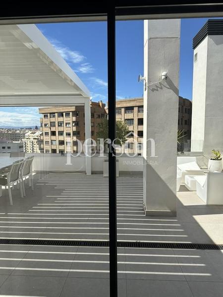 Foto 1818b18c-1d84-4534-a281-432ff87609fe. Alquiler ático espectacular ático con gran terraza en alfahuir en Valencia