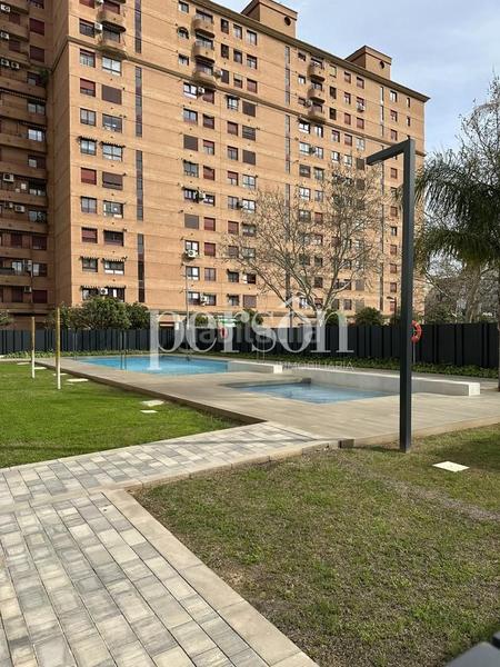 Foto 33061866-65bd-4eda-b2a9-041c49170de0. Alquiler ático espectacular ático con gran terraza en alfahuir en Valencia