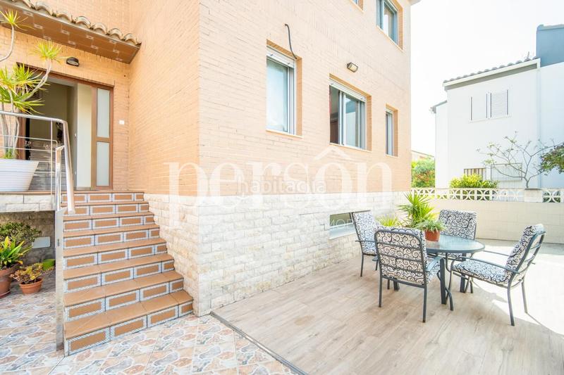 Foto 4ce2dfef-d4f8-4298-98db-e97dcace40a3. Casa con riscaldamento piscina in Mareny Blau Sueca