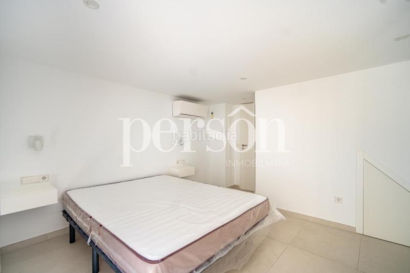 Foto 04681d66-e774-42f1-b5f7-1357c5dc8c7a. Affitto attico con riscaldamento in Sant Francesc Valencia