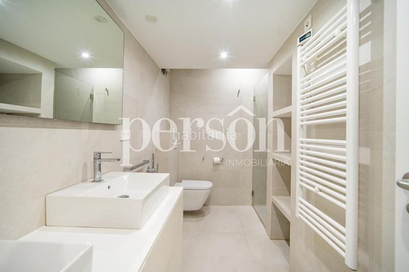 Foto d8fe1d16-6c9a-4645-bf7d-82bcc4660c85. Affitto attico con riscaldamento in Sant Francesc Valencia