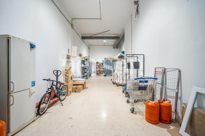 Foto 59bbf7f8-6109-4ea8-97f9-7f987c0a6f5b. Local commercial dans Sant Isidre Valencia