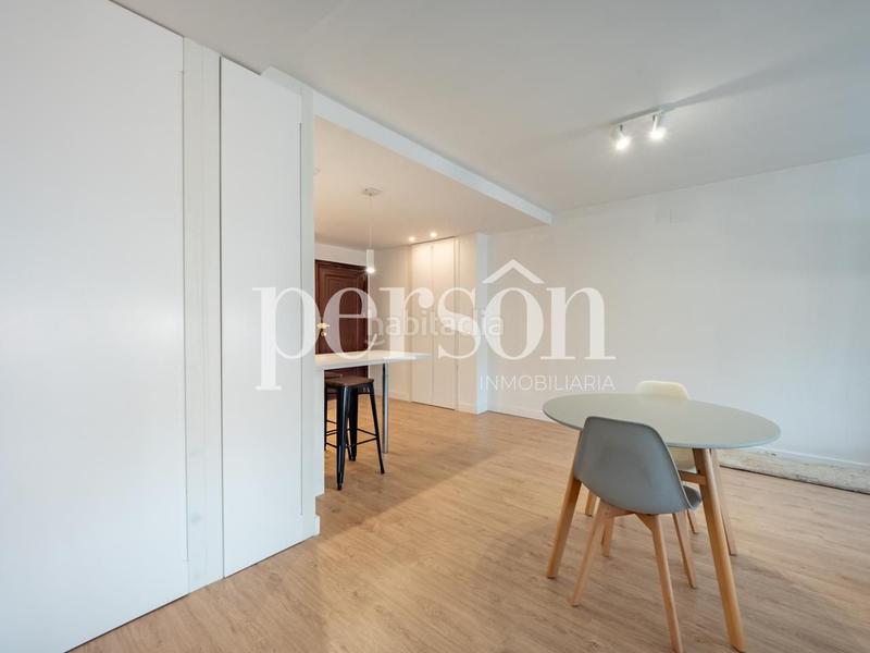 Foto 76bb7bb4-13a2-4768-9375-0259997e55b2. Affitto appartamento con parcheggio in Sant Francesc Valencia