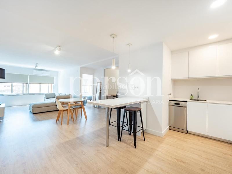 Foto 32678213-b3c6-4e38-a25c-547d5a738050. Location appartement avec parking dans Sant Francesc Valencia