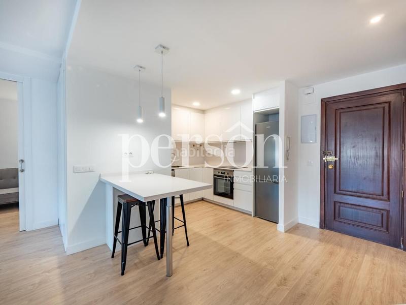 Foto 85188f30-f14e-4115-bc55-0abcd9dff439. Rent flat with parking in Sant Francesc Valencia