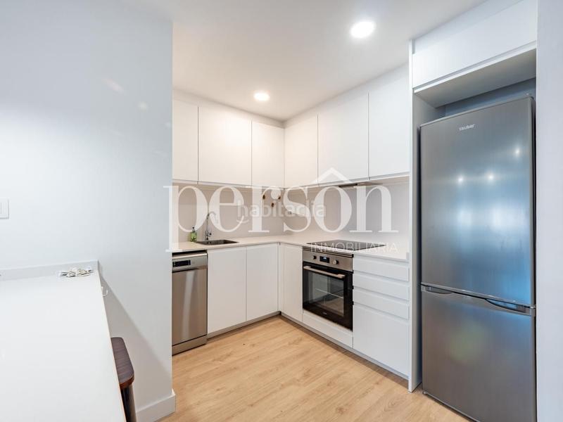 Foto a77e13f9-c670-41eb-aae9-2a53517cedb0. Rent flat with parking in Sant Francesc Valencia