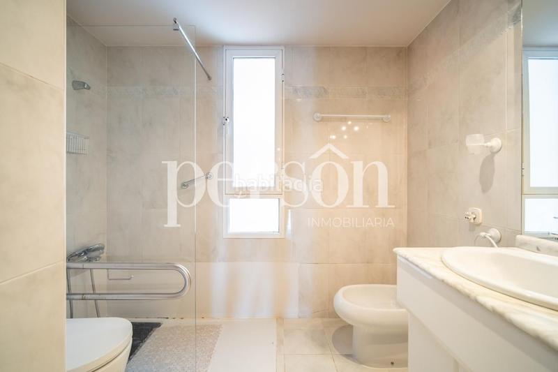 Foto 2e4fd935-3791-4fa9-846f-ff9b5b9df97a. Appartamento con parcheggio in Jaume Roig Valencia