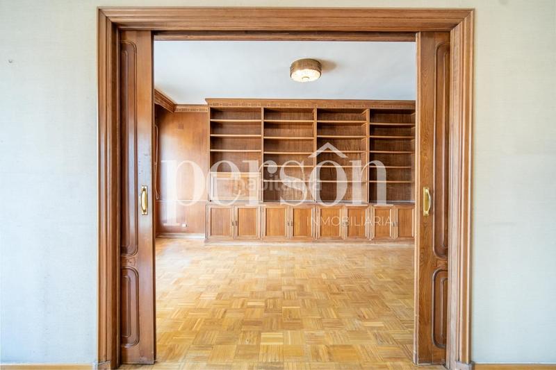 Foto 2fcdbdc2-e0e8-49a1-bfc4-ab69933c4a70. Appartamento con parcheggio in Jaume Roig Valencia