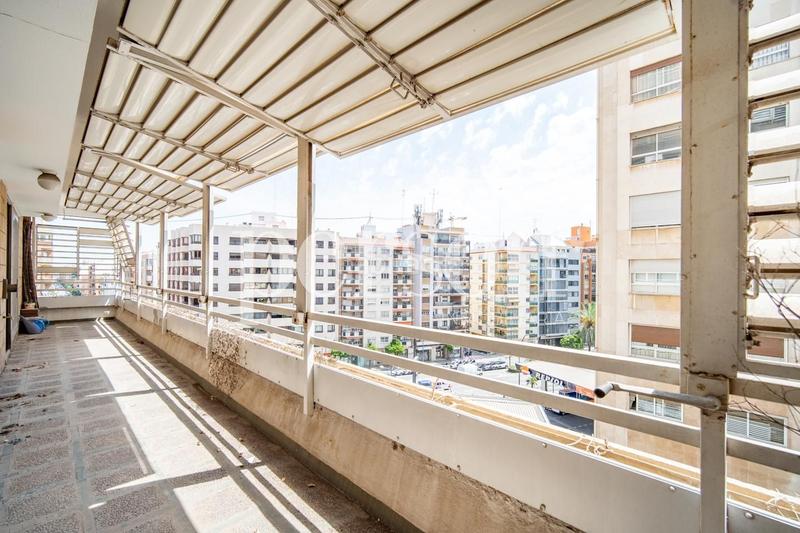 Foto d6d79fb4-57aa-49a1-a062-9d62a1621dbb. Appartamento con parcheggio in Jaume Roig Valencia