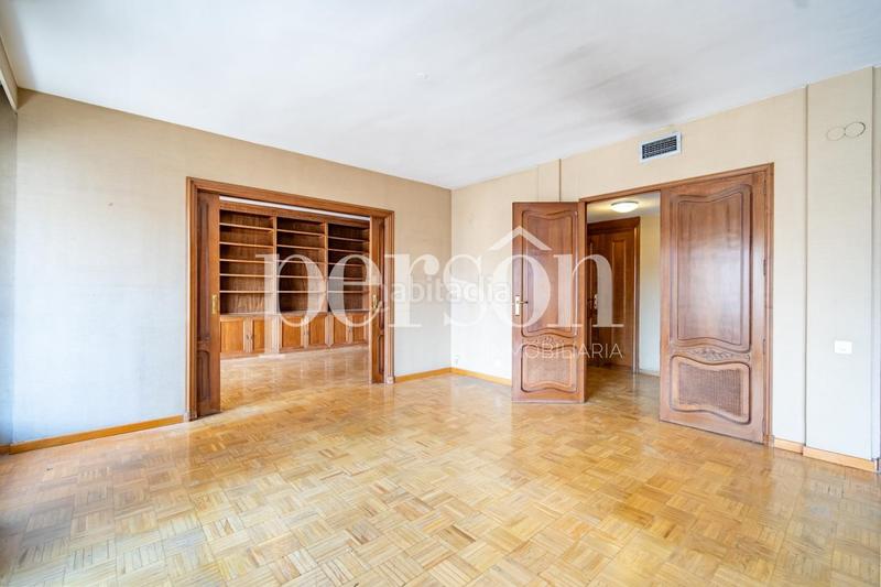 Foto e849d07c-b1d1-4098-a947-1a42269fa3f1. Appartamento con parcheggio in Jaume Roig Valencia