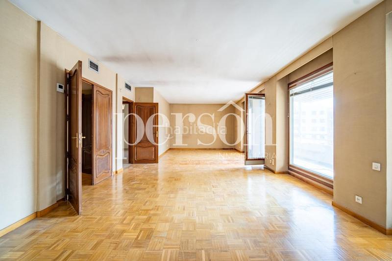 Foto eff52a8f-4394-468d-b237-799ea4e8c42d. Appartamento con parcheggio in Jaume Roig Valencia