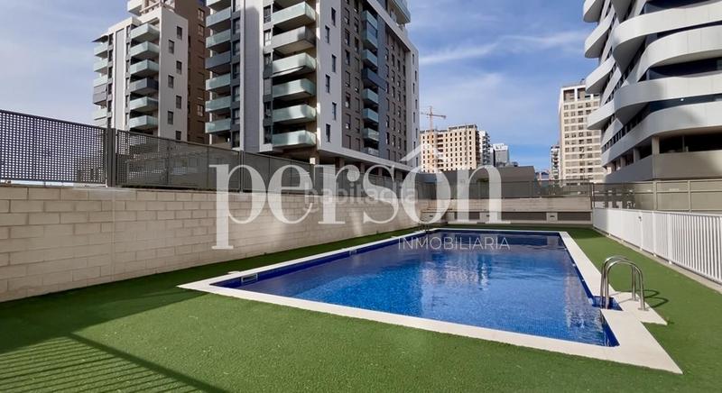 Foto 9c62f9f4-a182-43ae-8ddb-8c863e54a566. Miete etagenwohnung mit pool in Ciutat de les Ciències i de les Arts - Justicia Valencia