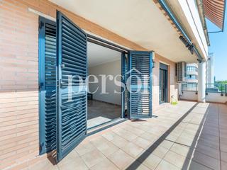 Appartement à Nou Campanar. Exclusiva vivienda en urbanización de lujo en campanar!