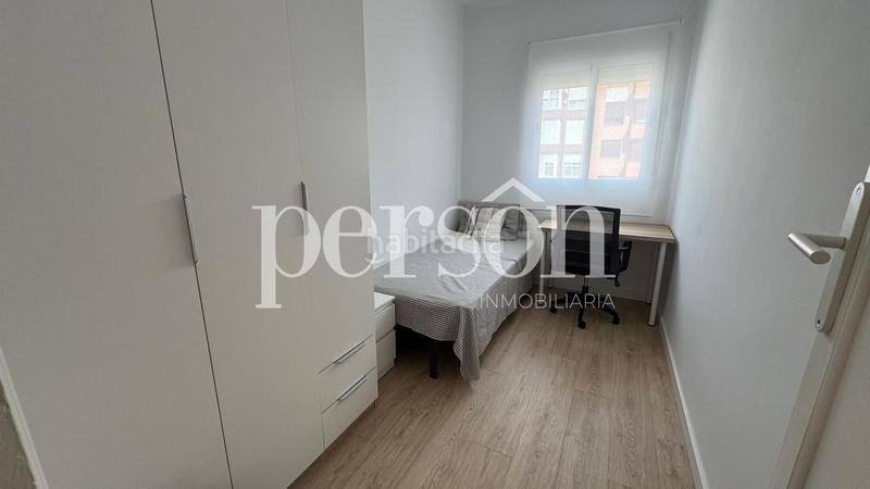 Foto 54e37738-15d2-4d1e-8ec4-7aaa7be2bfeb. Location appartement dans Torrefiel Valencia