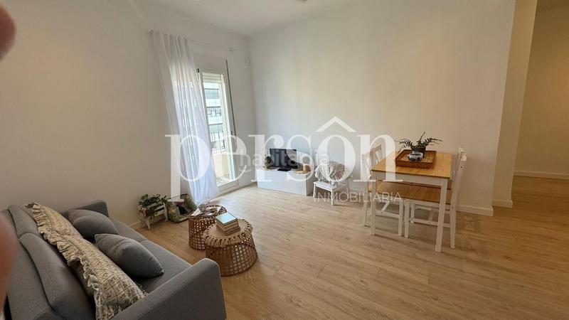 Foto bc63bcb8-1e00-4018-872e-a57dff4a2d1a. Location appartement dans Torrefiel Valencia
