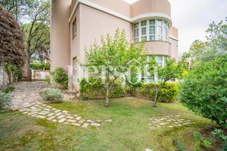 Casa a Godella. Exclusiva villa en campolivar