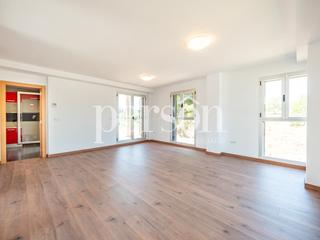 Haus  N/a. Exclusiva vivienda reformada a estrenar en urbanización privada