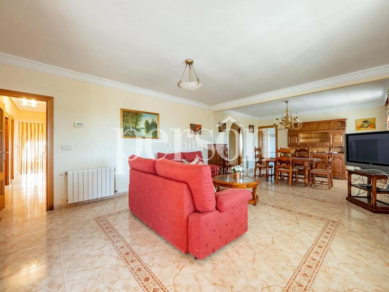 Foto 2dbf2f3f-99f8-4976-ab7a-f02da930ee5c. Alquiler casa alquiler chalet urbanización lliria en Llíria