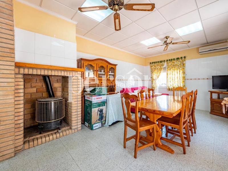 Foto 2df25039-4688-4cc8-a70f-fabf4bfe8b9f. Alquiler casa alquiler chalet urbanización lliria en Llíria