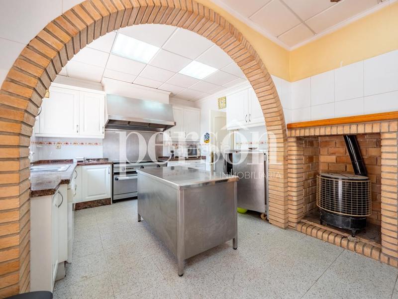 Foto 89cfe0d0-8739-457d-8499-e50c13f32d86. Alquiler casa alquiler chalet urbanización lliria en Llíria