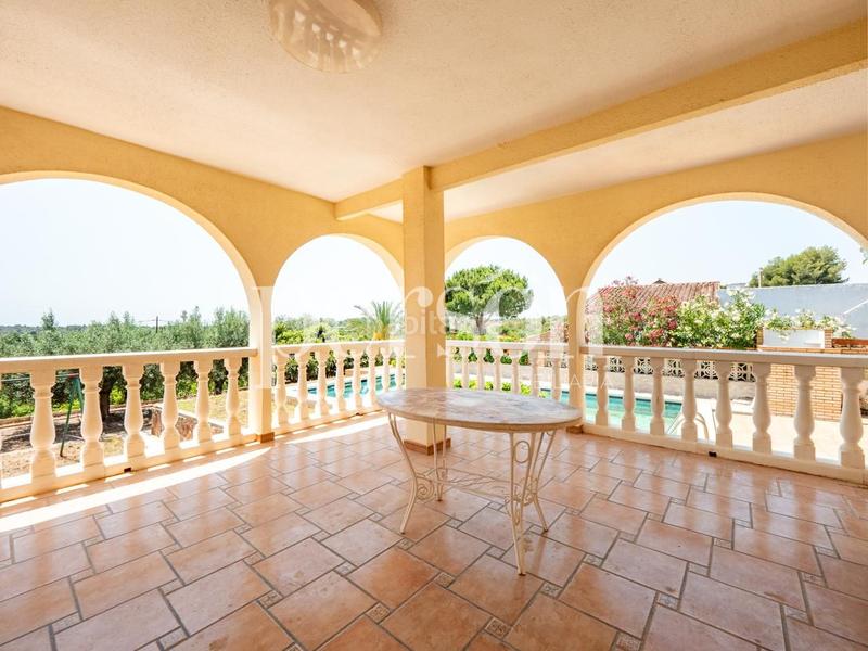 Foto 574e6f51-24b0-4d95-b6af-acb62ea25a8a. Location maison avec parking piscine dans Urbanizaciones Llíria