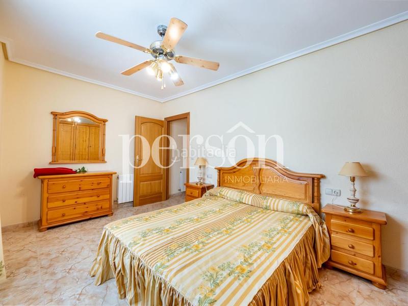 Foto da6a7df9-5c94-449e-a629-3928b4fe87d8. Location maison avec parking piscine dans Urbanizaciones Llíria