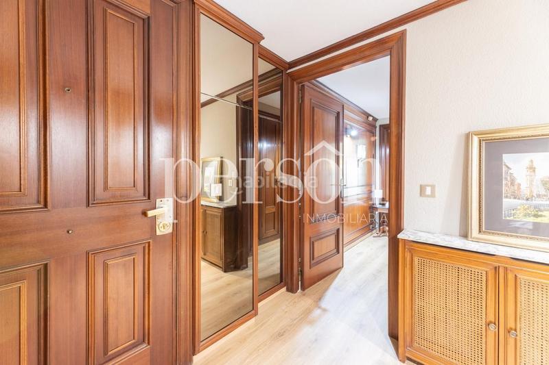 Foto 7b6dfabd-a6bf-4870-9b7b-80c6a2edc9fd. Piso  en venta en calle damadeu de savoia en Exposició Valencia