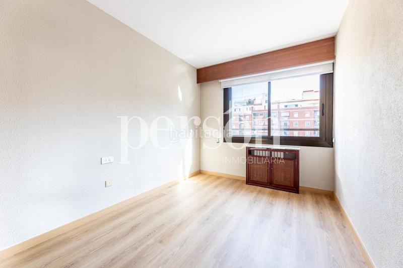 Foto ab6b81ce-fc7c-4965-b490-390326fd7360. Piso  en venta en calle damadeu de savoia en Exposició Valencia