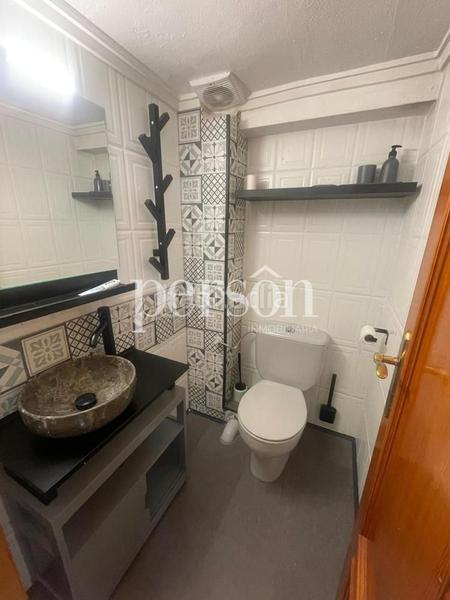 Foto 7fe1db47-1f7e-47ac-a72a-24d9c90f4ef3. Geschäftsraum in Malilla Valencia