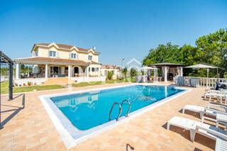 Casa a El Marenyet. Chalet exclusivo en cullera  privacidad, elegancia y vida medite