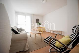 Rent Flat in El Carme. Coqueto piso de 2 habitaciones en el carmen