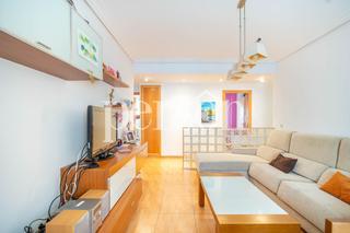 Pis a La Petxina. Vivienda en venta en ángel guimerà