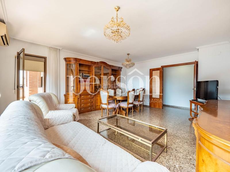 Foto 5a474efd-61b9-4462-8fe5-f8b429d0ade2. Location appartement dans Mestalla Valencia