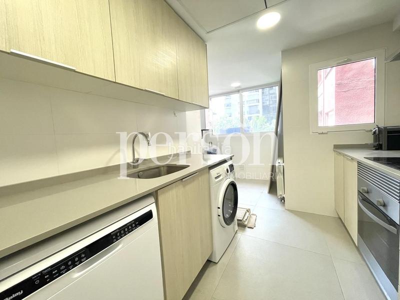 Foto 568dcbd4-b2d0-414c-aa2d-901e3bba14a5. Alquiler piso gran piso reformado a estrenar ideal para estudiantesresidentes en Valencia
