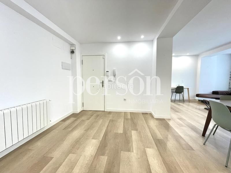 Foto fcfadec6-bf1c-4715-9db0-fab84b34c5f1. Alquiler piso gran piso reformado a estrenar ideal para estudiantesresidentes en Valencia