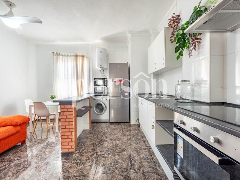 Foto 18656a20-7761-46f6-86ec-3a67d59a749c. Pis a Mestalla Valencia