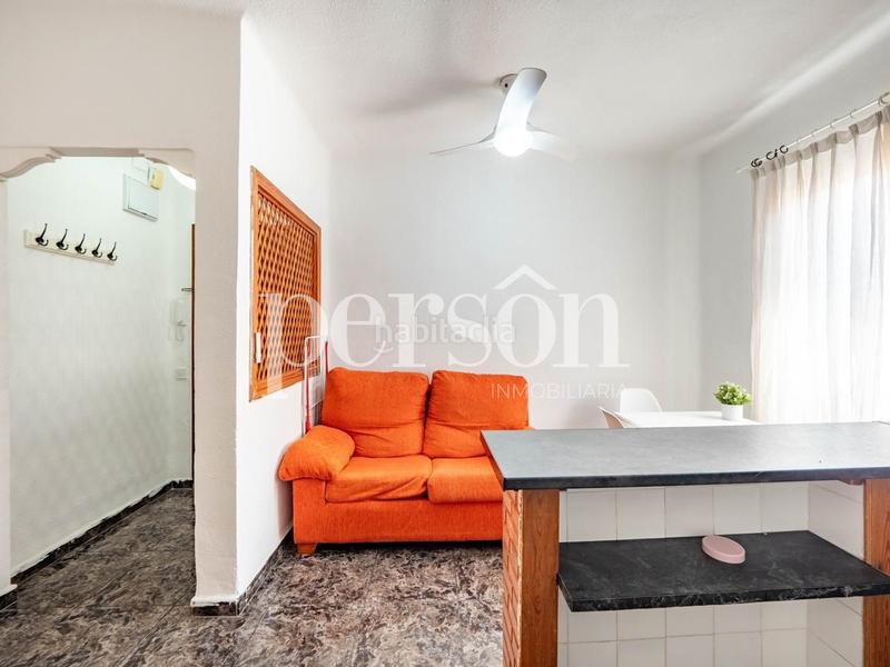 Foto 6e102e5a-6981-4795-b478-deef4aa87def. Pis a Mestalla Valencia