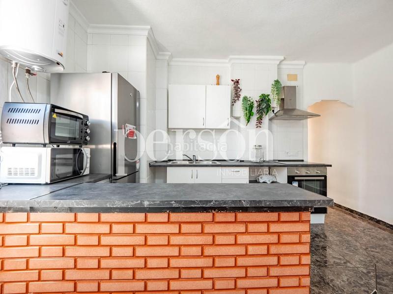 Foto c9aa7726-f715-401a-8636-90658e273e14. Pis a Mestalla Valencia