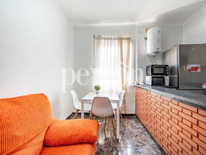 Foto ee91112b-3e9a-4804-a6d4-1d60d6d7bc54. Pis a Mestalla Valencia