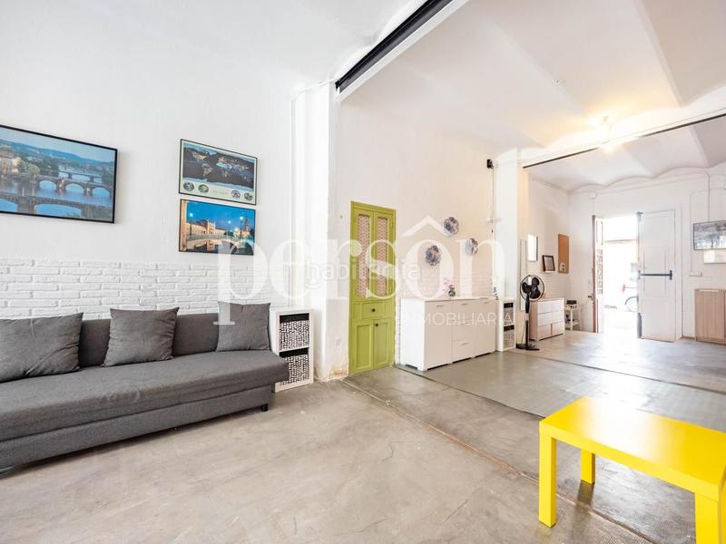 Foto fec84971-0315-46c2-b4b2-9fca08633267. Loft  en venta con licencia turistica en Torrefiel en Valencia