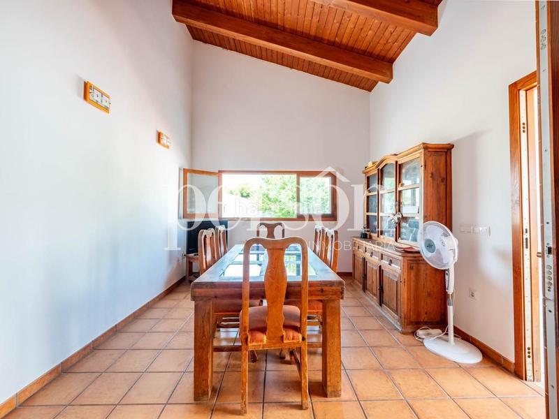 Foto abf3c00f-4967-4c4d-bdc2-1747c3cc87ec. Alquiler casa chalet bioclimático en urbanización privada en Serra