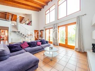 Lloguer Casa a Serra. Chalet bioclimático en urbanización privada de serra