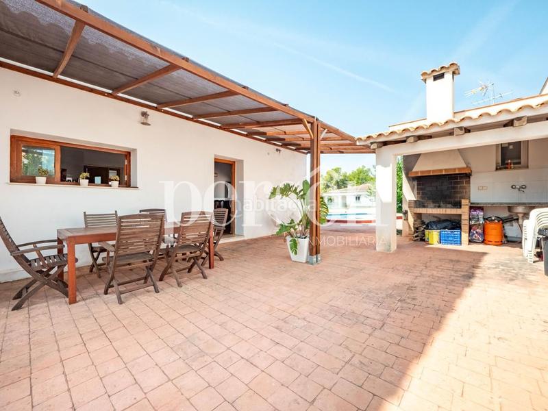 Foto af70a4ae-180e-42bd-847a-e0777bee6fee. Lloguer casa amb calefacció piscina a Serra