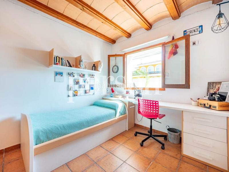 Foto 0f9e22d4-114c-42a1-8591-0d781783e960. Location maison avec chauffage piscine dans Serra