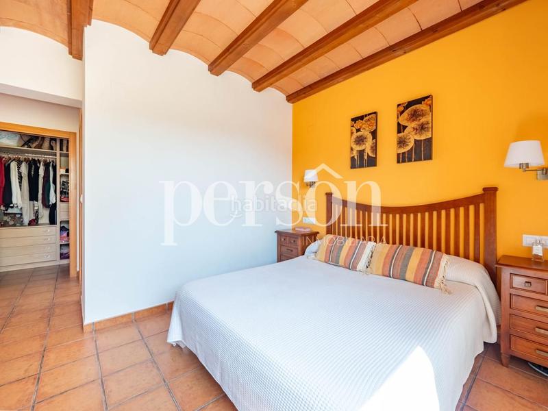 Foto 8ea572f8-4b8e-450a-b4af-2e67a5163162. Location maison avec chauffage piscine dans Serra