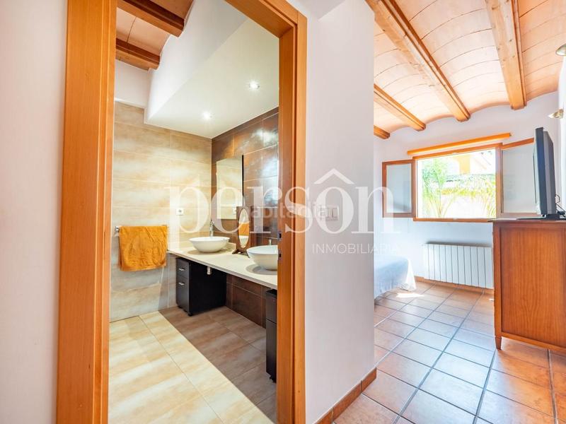 Foto d0257bd3-7666-46e9-aada-99548b21d401. Location maison avec chauffage piscine dans Serra