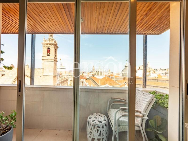 Foto 17fdb353-247f-428c-a305-9809024b6cda. Piso espectacular piso de 205 m junto al mercado central en Valencia