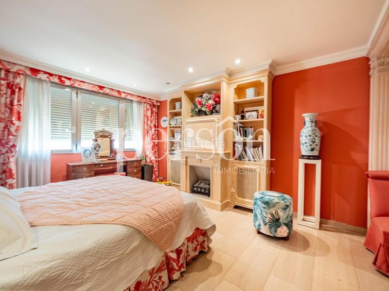 Foto e70a2aae-a706-432b-a6bd-f6e96044ed2f. Piso espectacular piso de 205 m junto al mercado central en Valencia