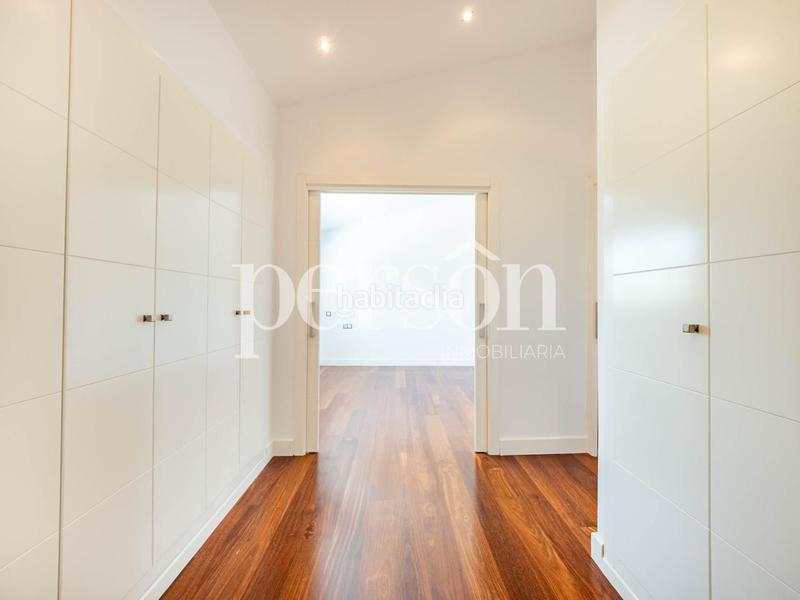 Foto f15677fc-f268-4ce5-ac89-0981bfca2702. Casa con riscaldamento piscina in La Cañada Paterna